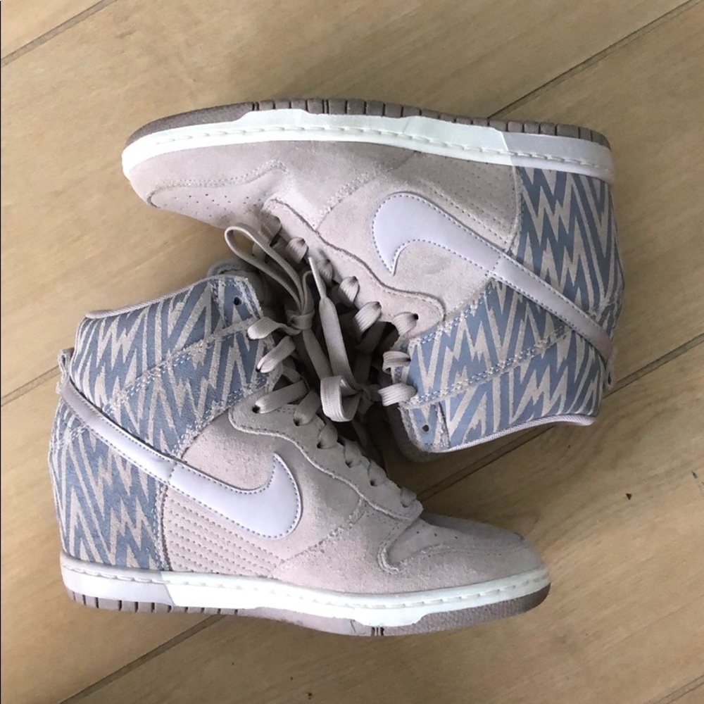 Women’s Nike High Top
